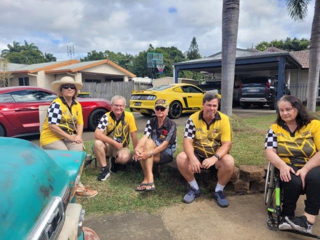 Garage Crawl 001